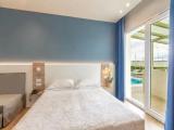 Superior room with pool view