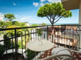 Deluxe Quadruple room with balcony and with sea view