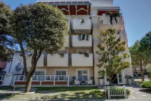 Aparthotel England, Riccione