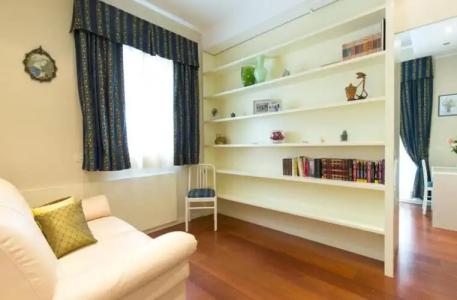 ApartEngland - 50