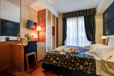 ApartEngland - 25