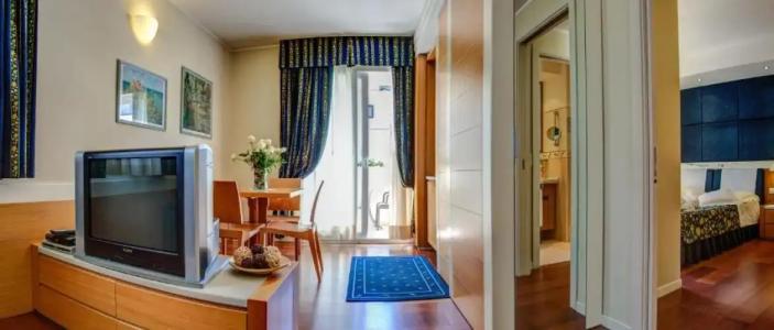 ApartEngland - 56
