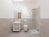 2 Bedrooms Apartment beachfront
