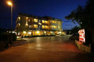 Hotel Maria, Pineto