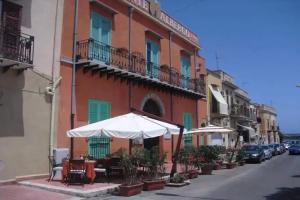 Donna Concetta, Santa Flavia