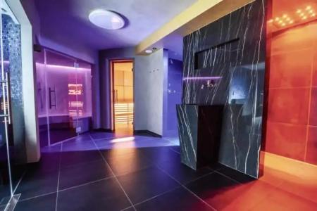 Luna Mondschein - 19