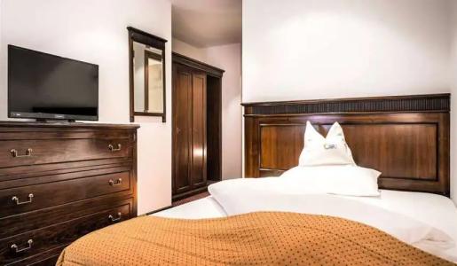 Luna Mondschein - 32