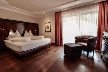 Luna Mondschein - 37