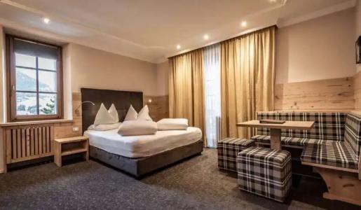 Luna Mondschein - 45