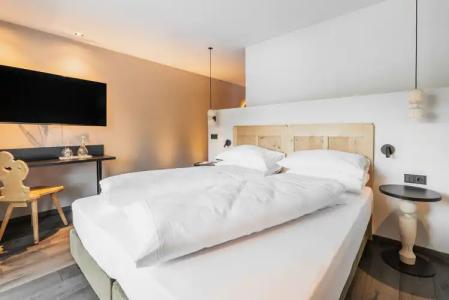 La Cort My Dollhouse - Adults Only - 50