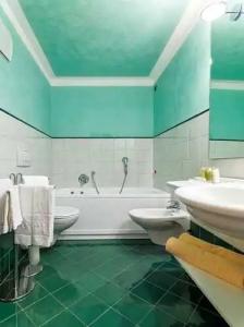 Leading Relax Maria - 48