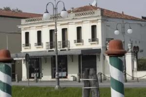 Barchessa Levi Morenos B&B, Mira
