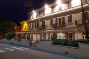 Mergozzo - Hotels