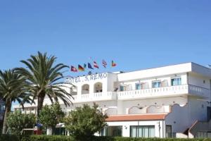 Hotel San Remo - All Inclusive - Fronte Mare - Spiaggia Privata, Martinsicuro