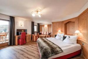 Parkhotel Holzerhof, Maranza