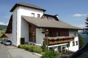 Pension Schifferegger, Maranza