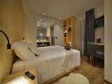 Standard room with balcony