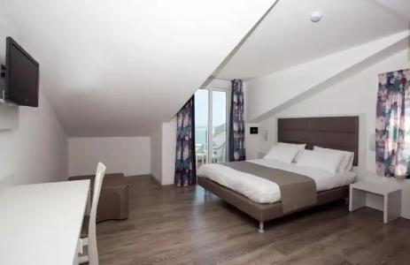 Columbia & Ninfea - 95