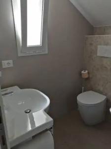 Columbia & Ninfea - 85