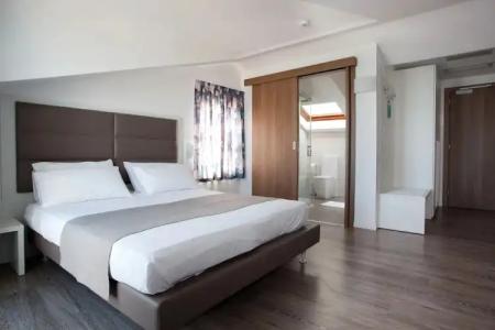 Columbia & Ninfea - 92