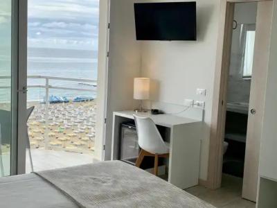 Nizza Frontemare Superior 3 Stelle - 42