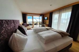 Laion - Hotels