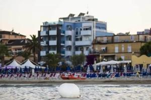 Residence Mareamare, Grottammare