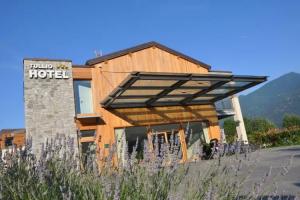 Tullio Hotel, Gravedona