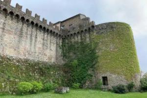 Castello di Fosdinovo, Fosdinovo