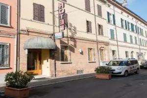 Hotel Lory, Forli
