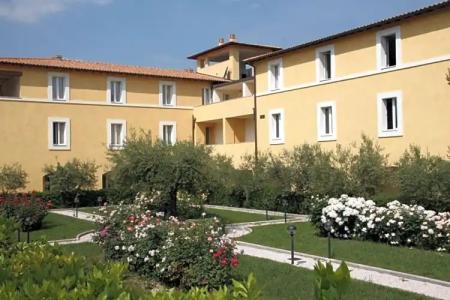 Delfina Palace