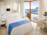 Standard Family room with partial sea view