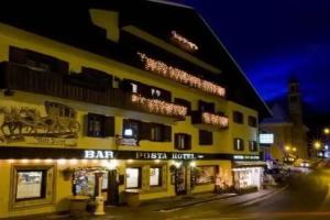 Hotel Posta, Ecche