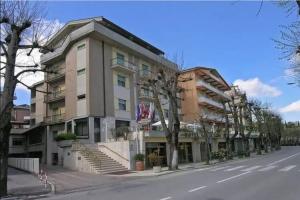 Hotel Miralaghi, Chianciano Terme