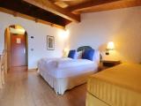 1 Bedroom Comfort room with balcony and with mountain view