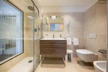 International Beach - 8