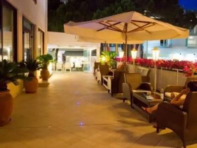 International Beach - 18