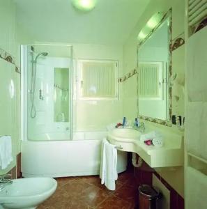 Alba Wellness & Spa - 8