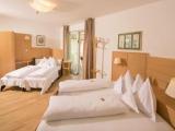 Superior Quadruple room with balcony