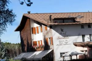 Hotel Scoiattolo, Baselga di Pine