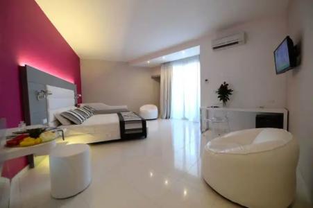 Giulivo & Village - 32