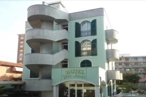 Arma di Taggia - Hotels