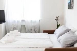 Apartment Hotel «Arco Bed And Camping», Arco