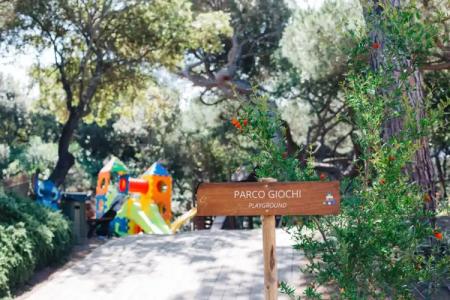 Canado Club Family Village - 24