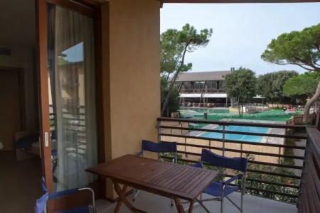 Canado Club Family Village - 6