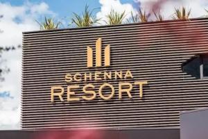 Hotel Schwefelbad (Schenna Resort), Scena