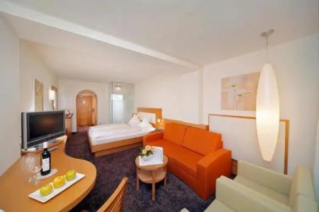 Schwefelbad (Schenna Resort) - 41