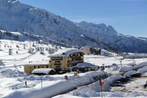 Hotel Dolomiti, Tonale