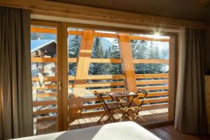 Charmant Petit Hotel