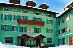 Hotel Bertoldi, Magre